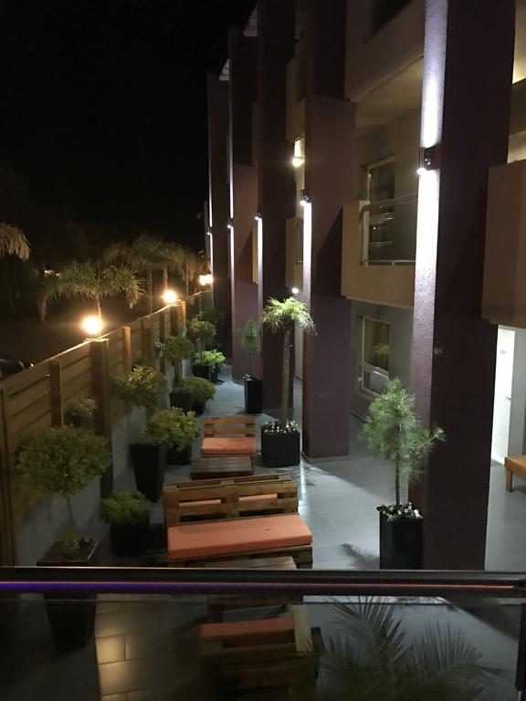 Las Orquideas Departamentos 瓦勒里亚德玛 外观 照片